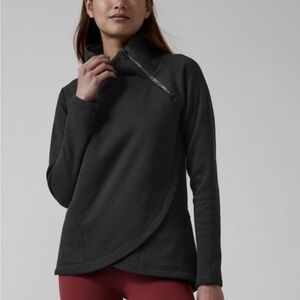 Athleta Cozy Karma Asym Pullover Sweatshirt Top Black XS Sport Comfort